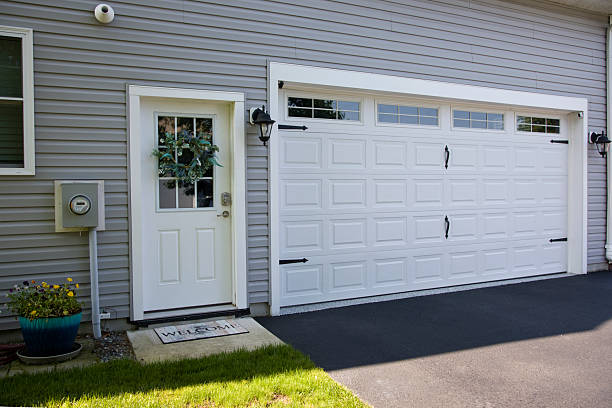 24/7 Emergency Garage Door Installation experts in South Hill, VA
